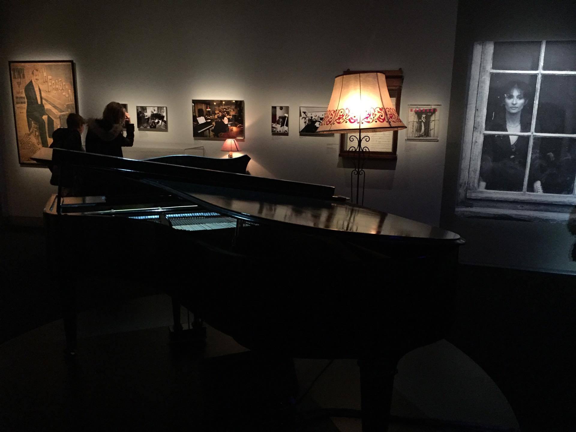 Piano, exposition Barbara